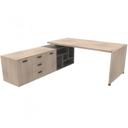 Scrivania con piano e gambe in legno con due librerie Evo portanti e mobile di servizio Tower Evo