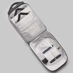 Tekniko big NERO - Zaino Antifurto dimensioni 34 x 46 x 16 cm Intempo idrorepellente tecnico con serratura presa usb