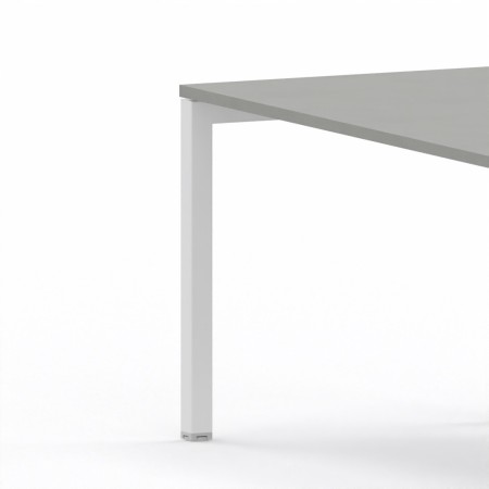 LAS - Scrivania Oxi con piano in legno e gambe in metallo a "Q" profondità 80 cm - Colore Grigio