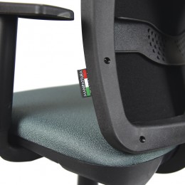 Poltrona con poggiatesta e braccioli regolabili schienale a righe struttura colore nero Frida